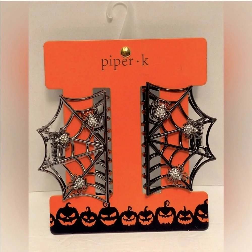 NWT ⚜️🖤⚜️ Piper K HALLOWEEN Hair Claw Clips Spooky Spiders & Spider Webs